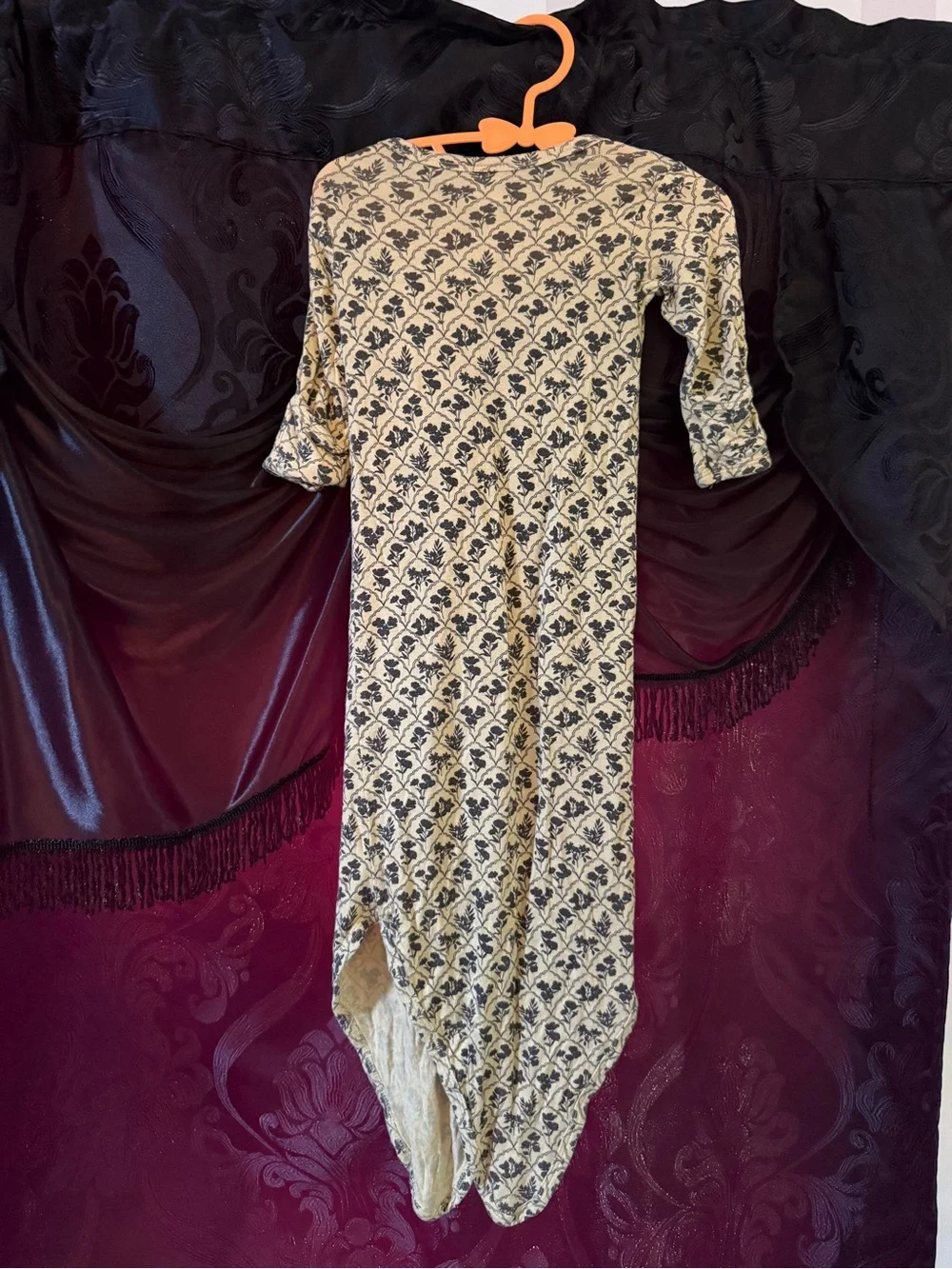 Kate Quinn Bamboo Trellis 2 piece Set Floral Knotted Baby Gown with Rabbit Hat